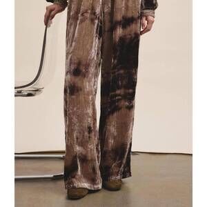 NEW POMANDÈRE washed velvet flowy pant in brown